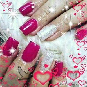 Meet your Posher, Claudia